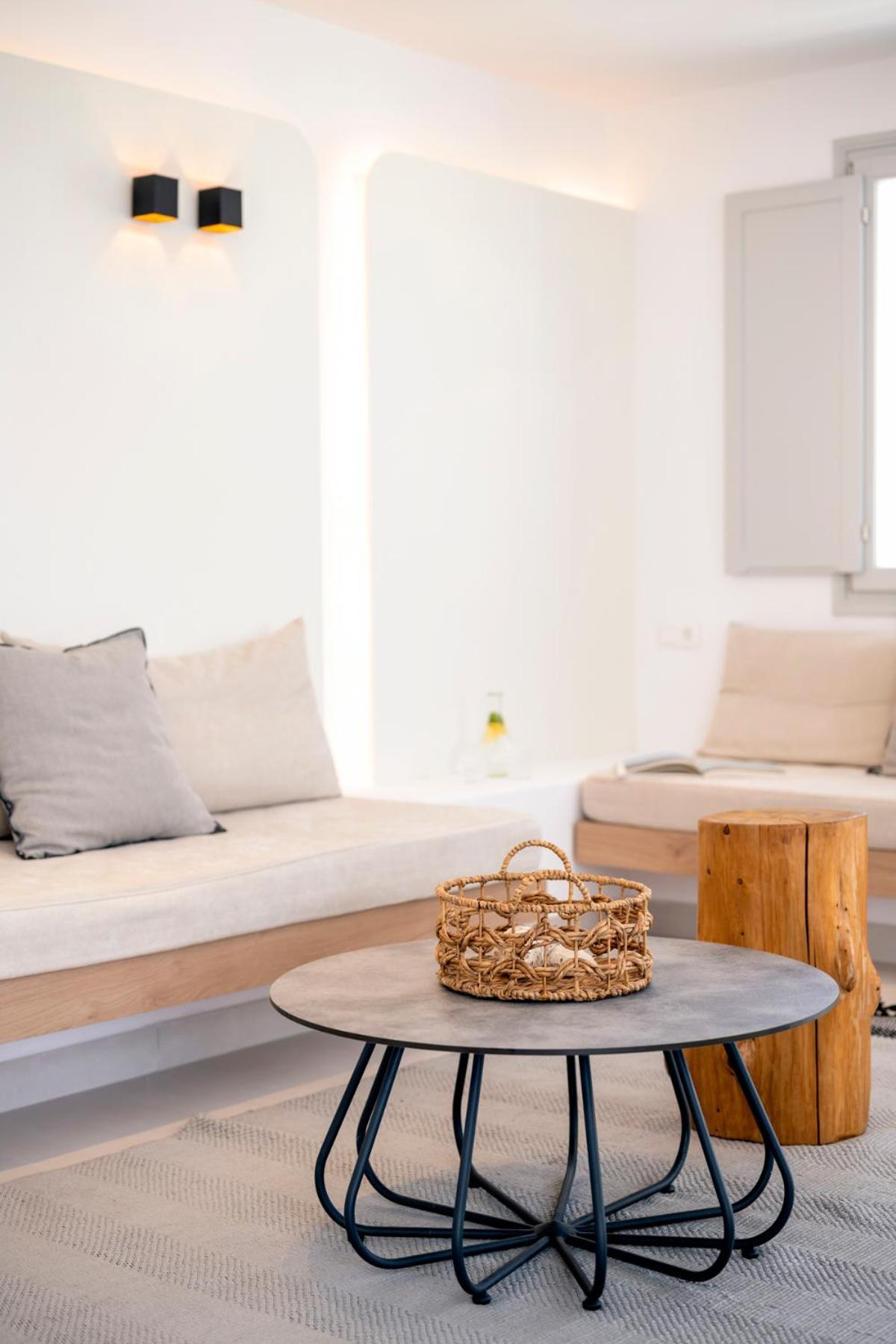 Quartano Suites By Heliessa, Adults Only Naousa  Exterior photo