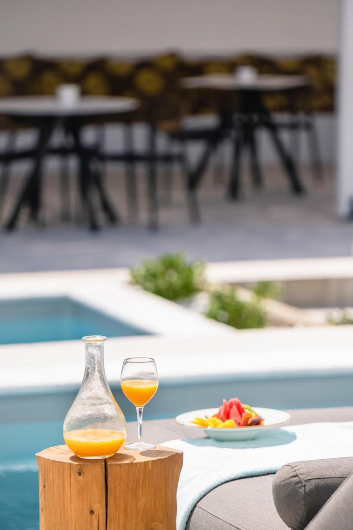 Quartano Suites By Heliessa, Adults Only Naousa  Exterior photo